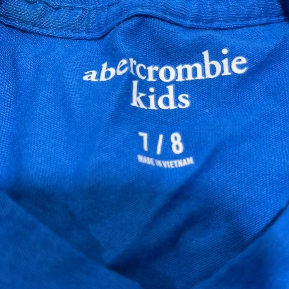 Abercrombie kids & Gymboree boys se t size 7 GUC blue and striped shorts